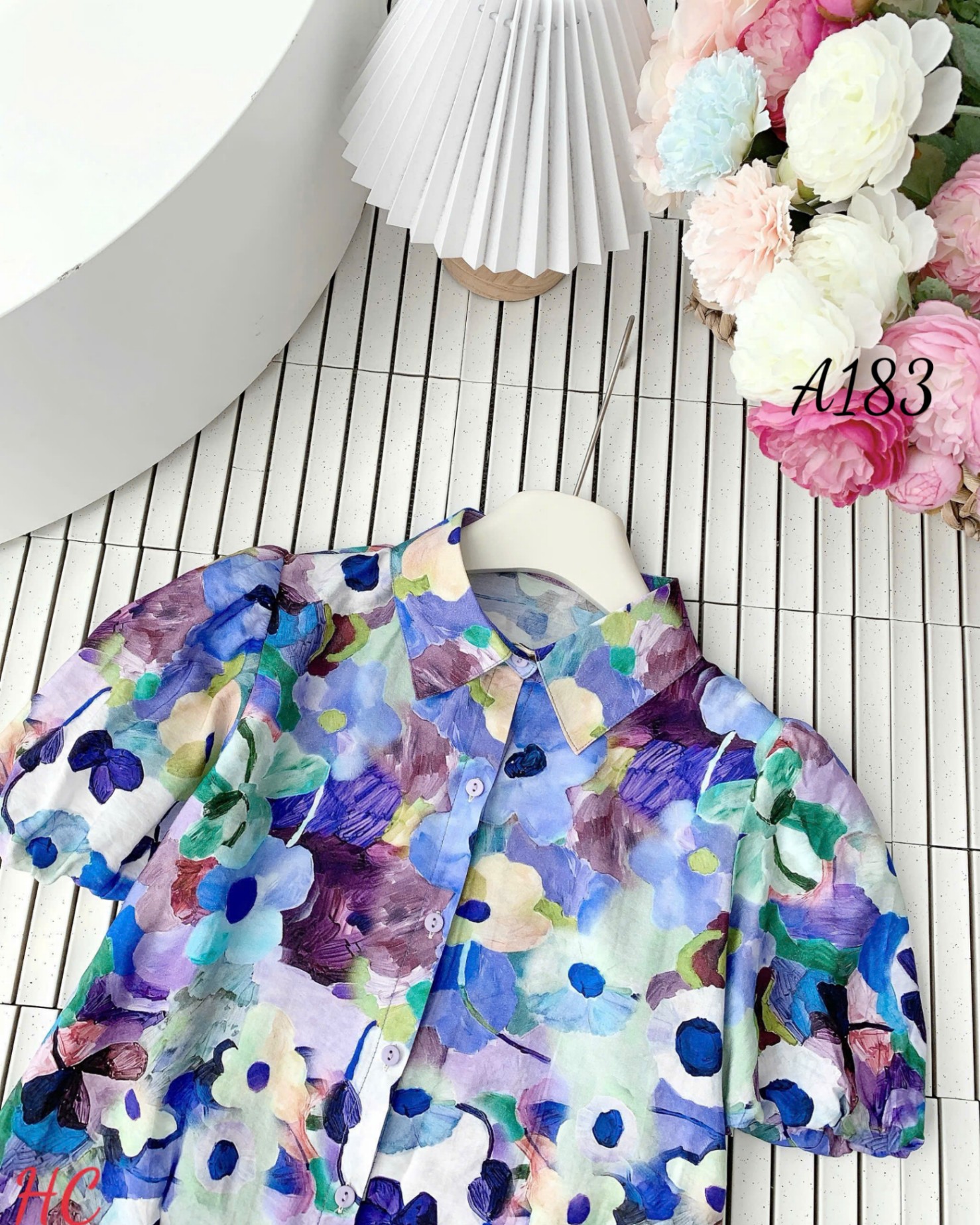 A183 Áo sơ mi hoa dáng lửng