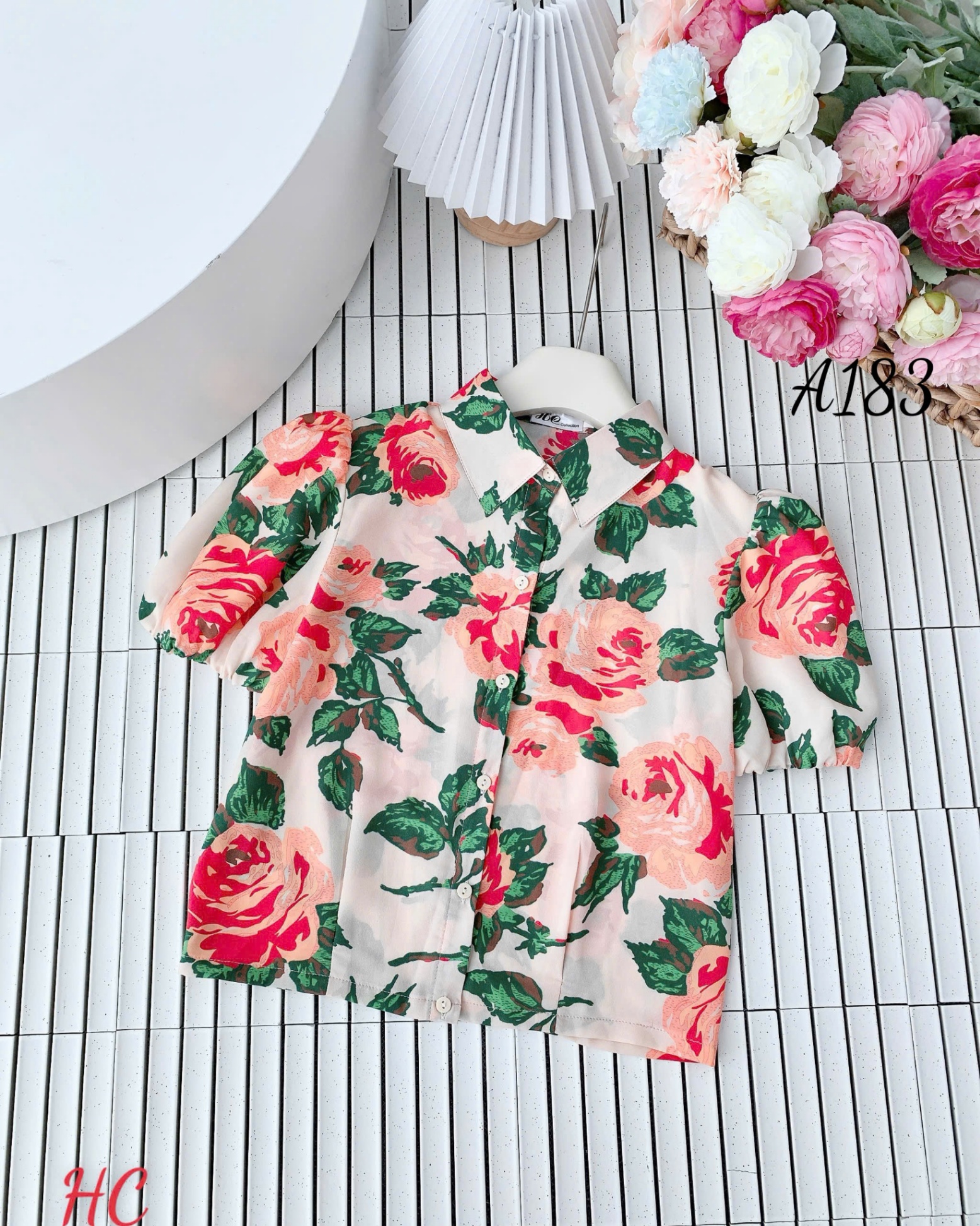 A183 Áo sơ mi hoa dáng lửng