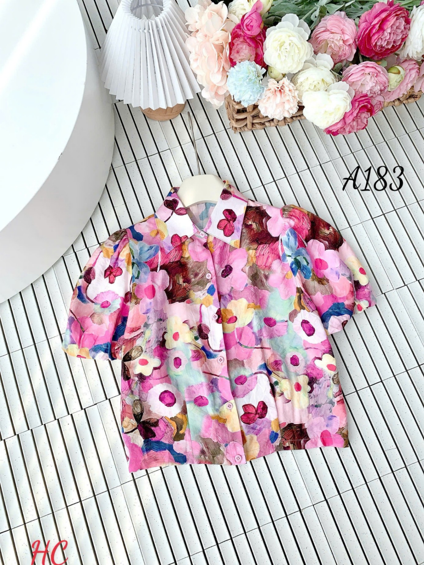 A183 Áo sơ mi hoa dáng lửng