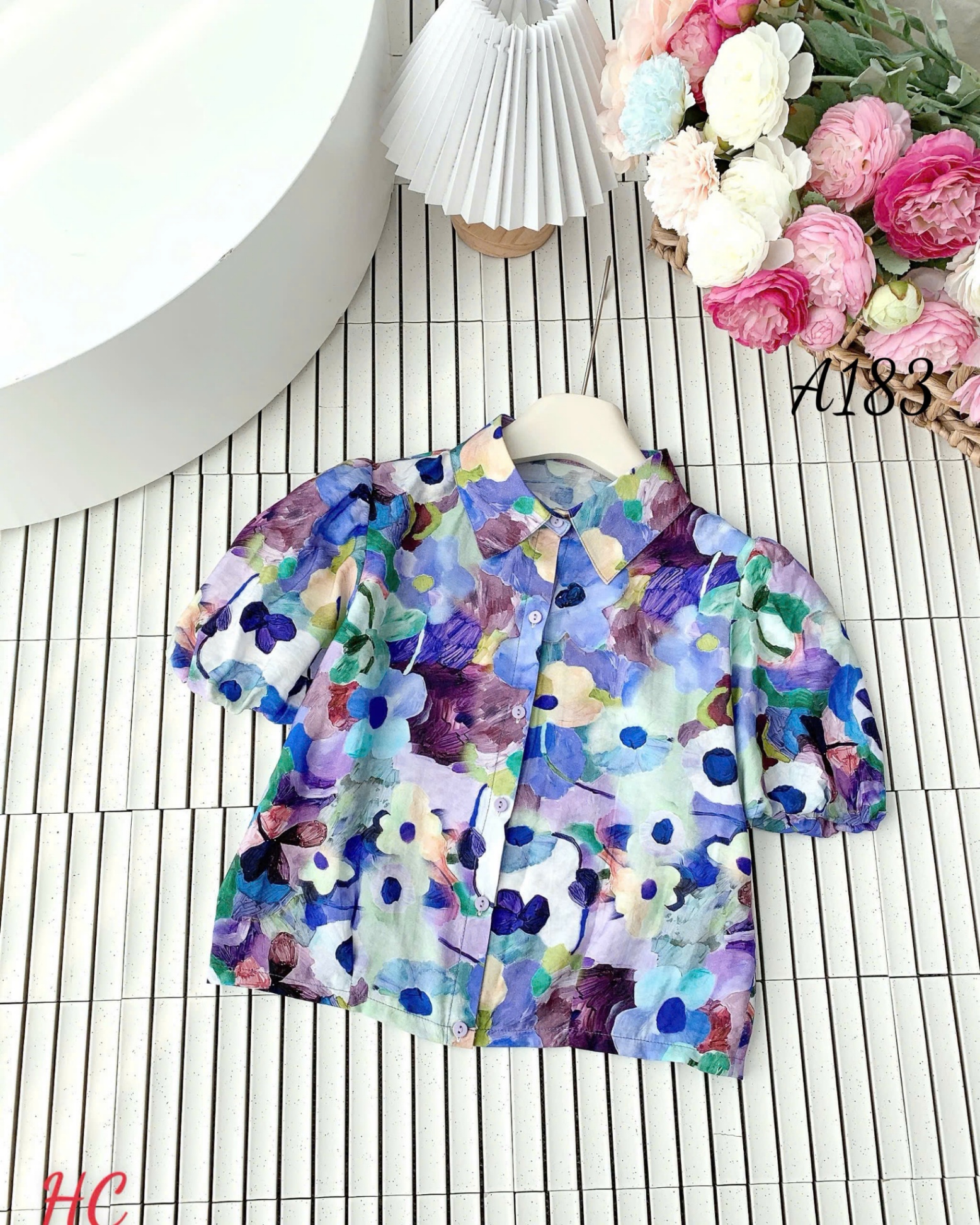 A183 Áo sơ mi hoa dáng lửng