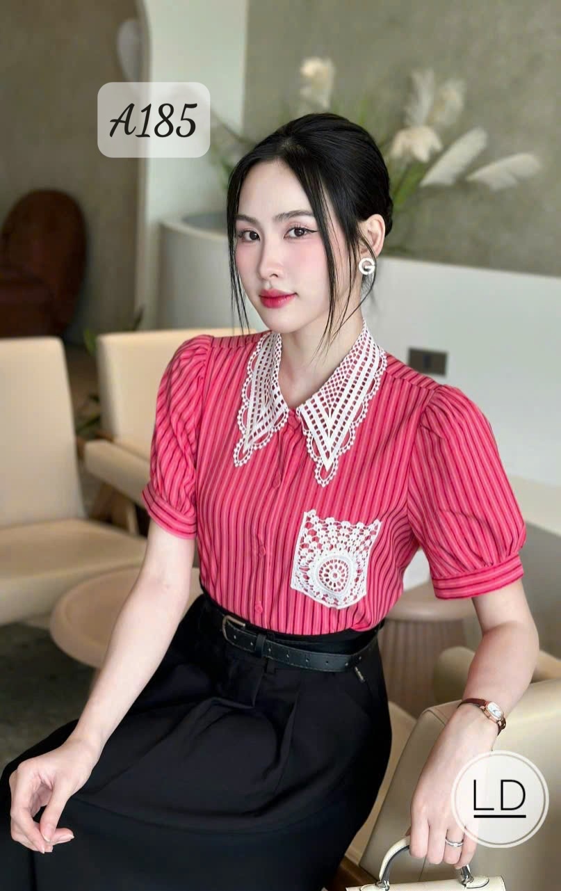 A185 Áo sơ mi kẻ ren cổ nhọn