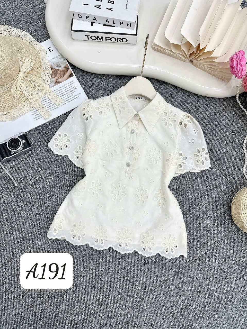 A191 Áo sơ mi ren 2 lớp