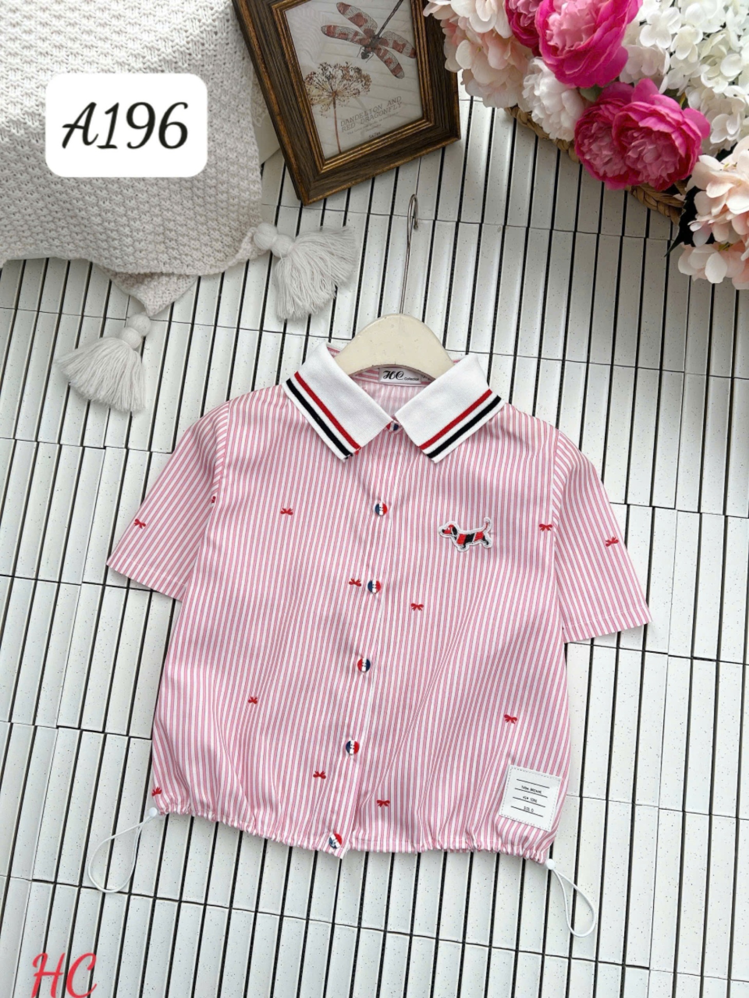 A196 Áo sơ mi cổ kẻ thêu cún