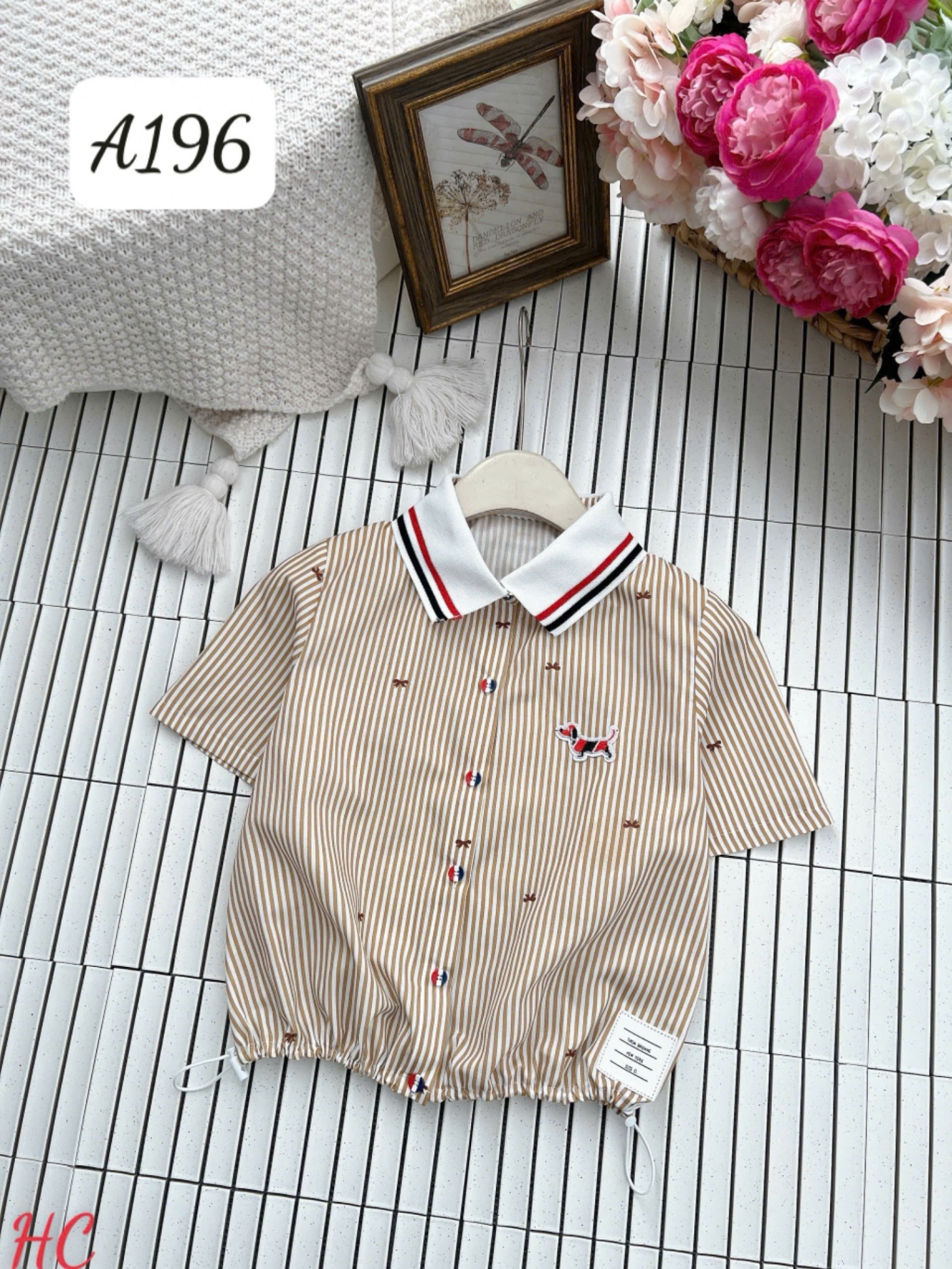 A196 Áo sơ mi cổ kẻ thêu cún