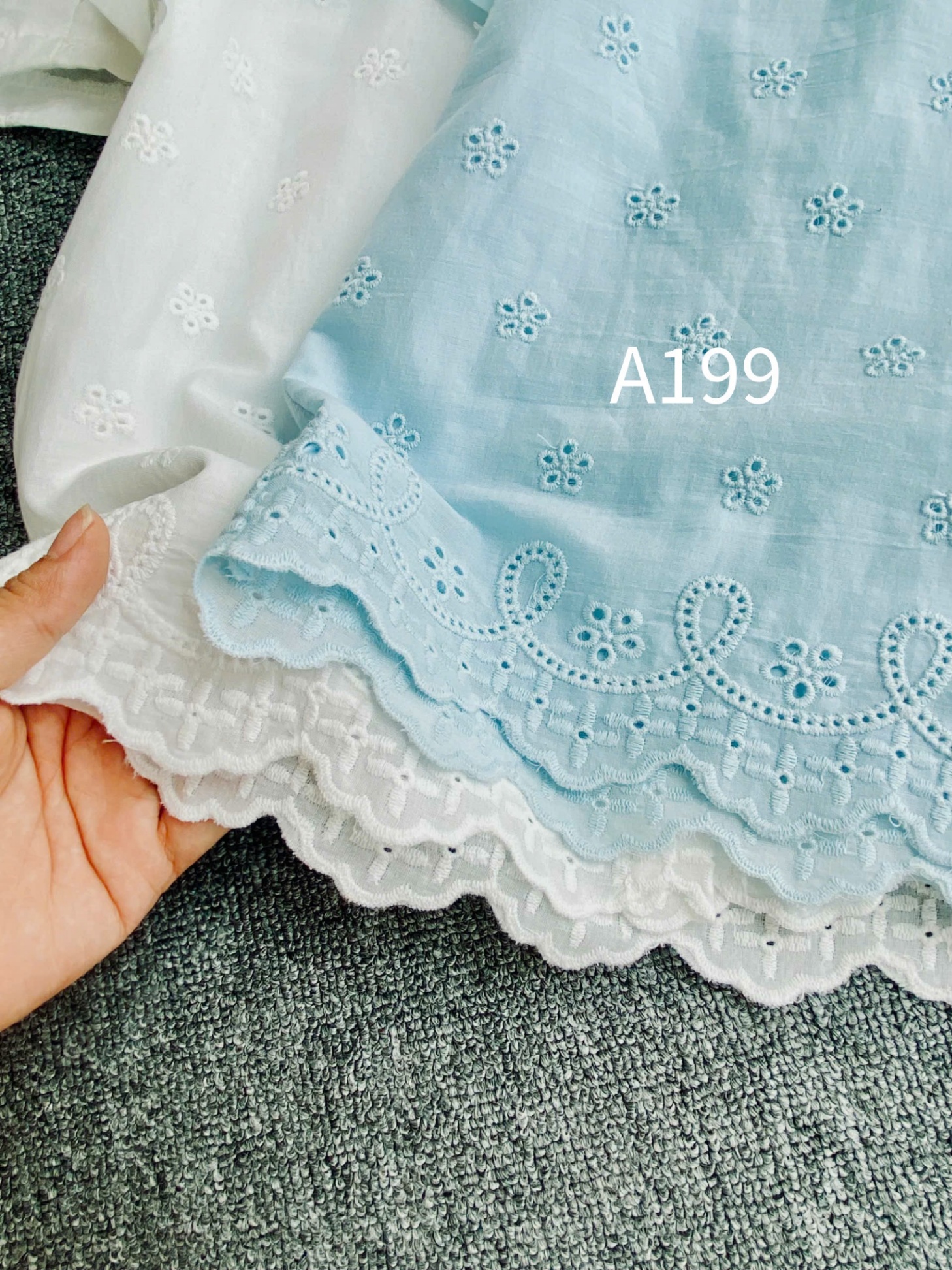 A199 Áo sơ mi cổ sen hoa nhí