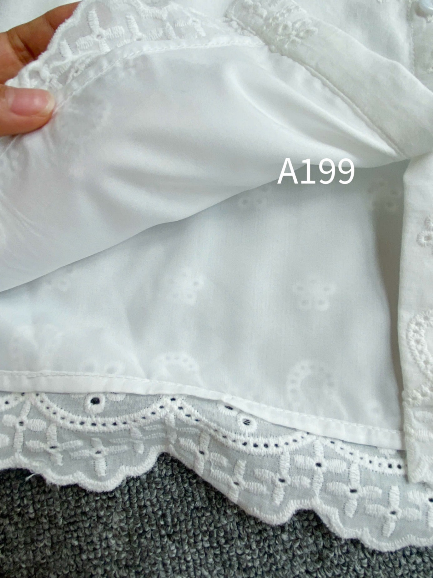 A199 Áo sơ mi cổ sen hoa nhí