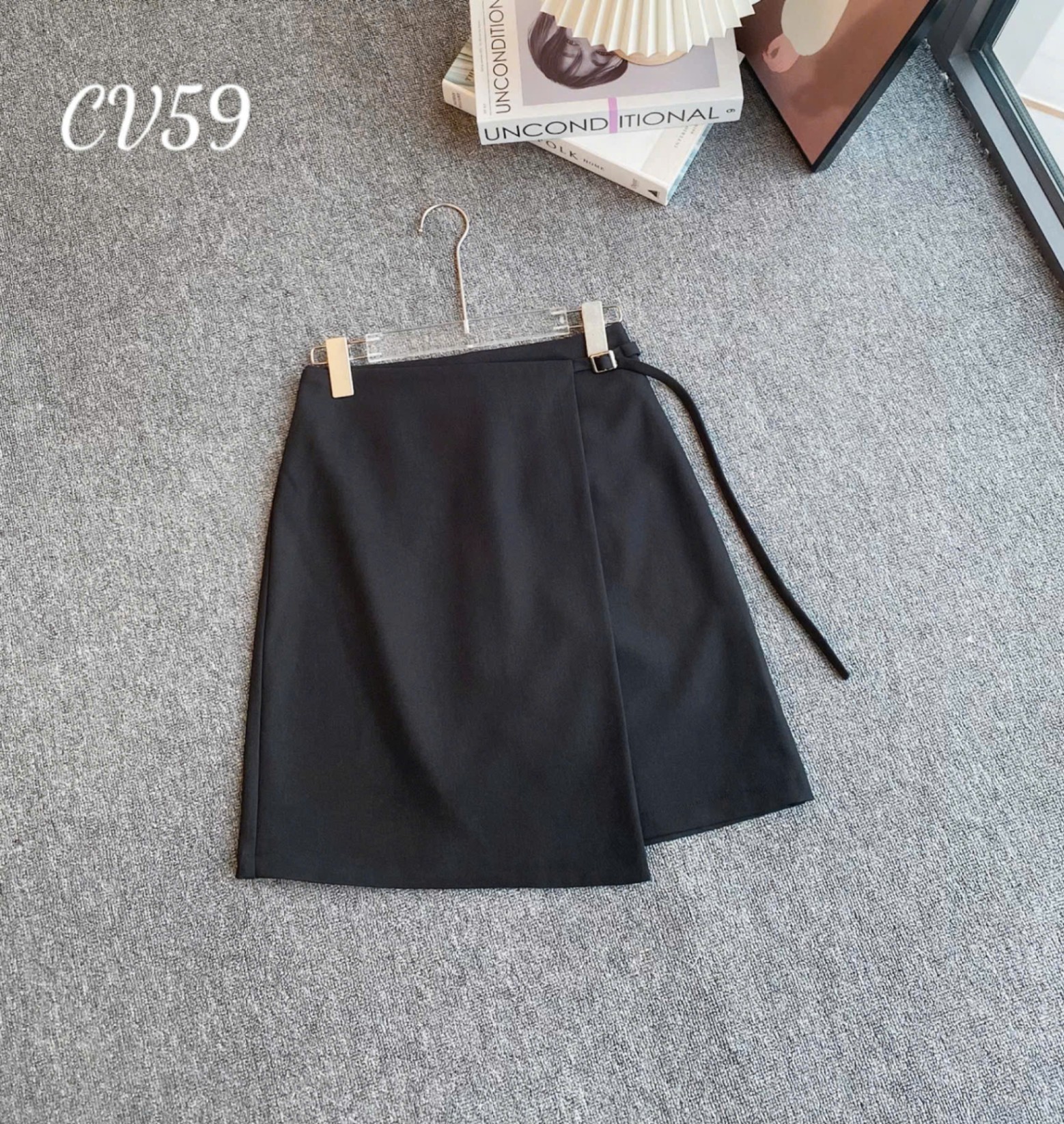 CV59 Chân váy ngắn vạt chéo