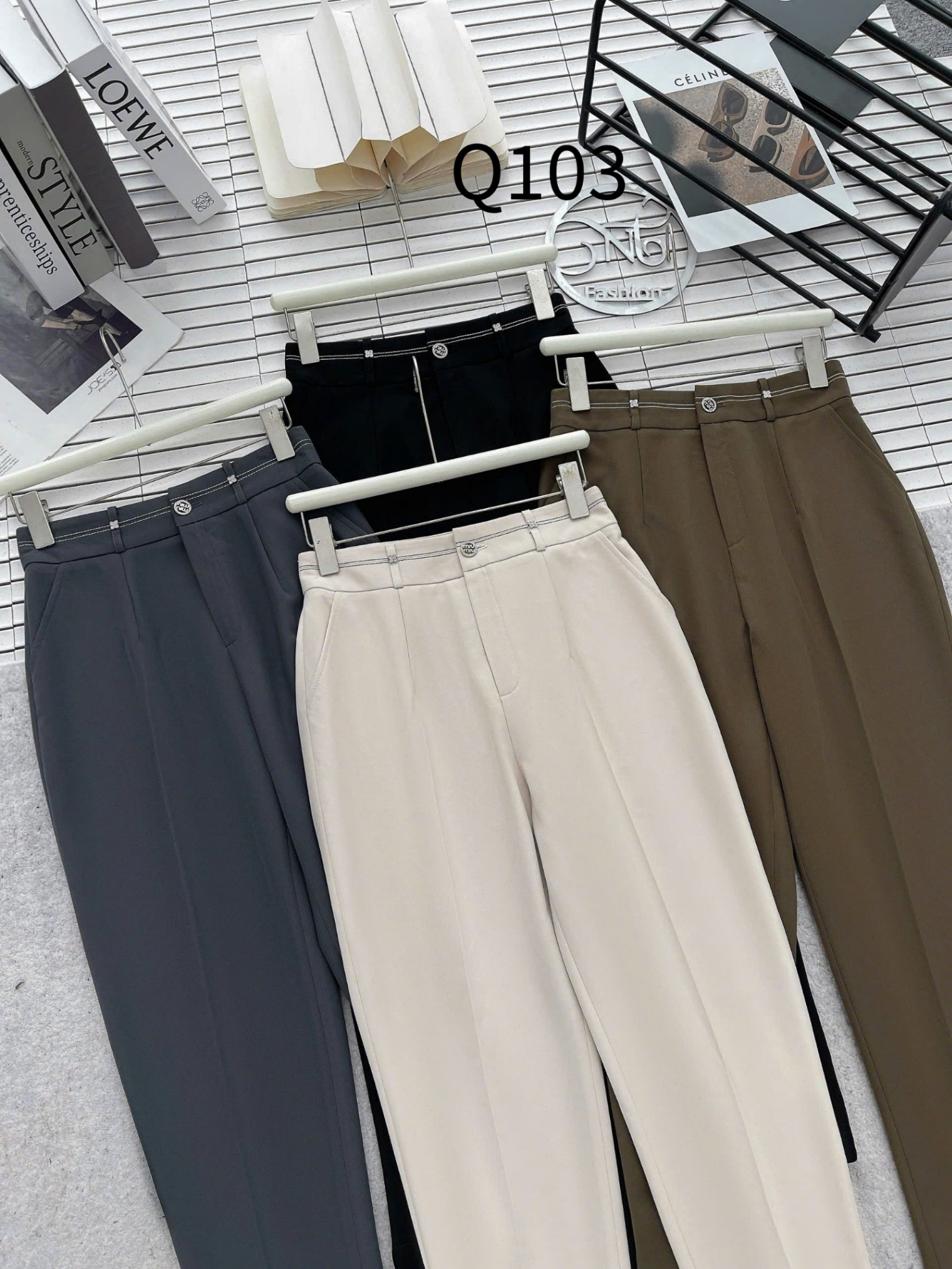 Q103 Quần baggy thêu chỉ tag hoa