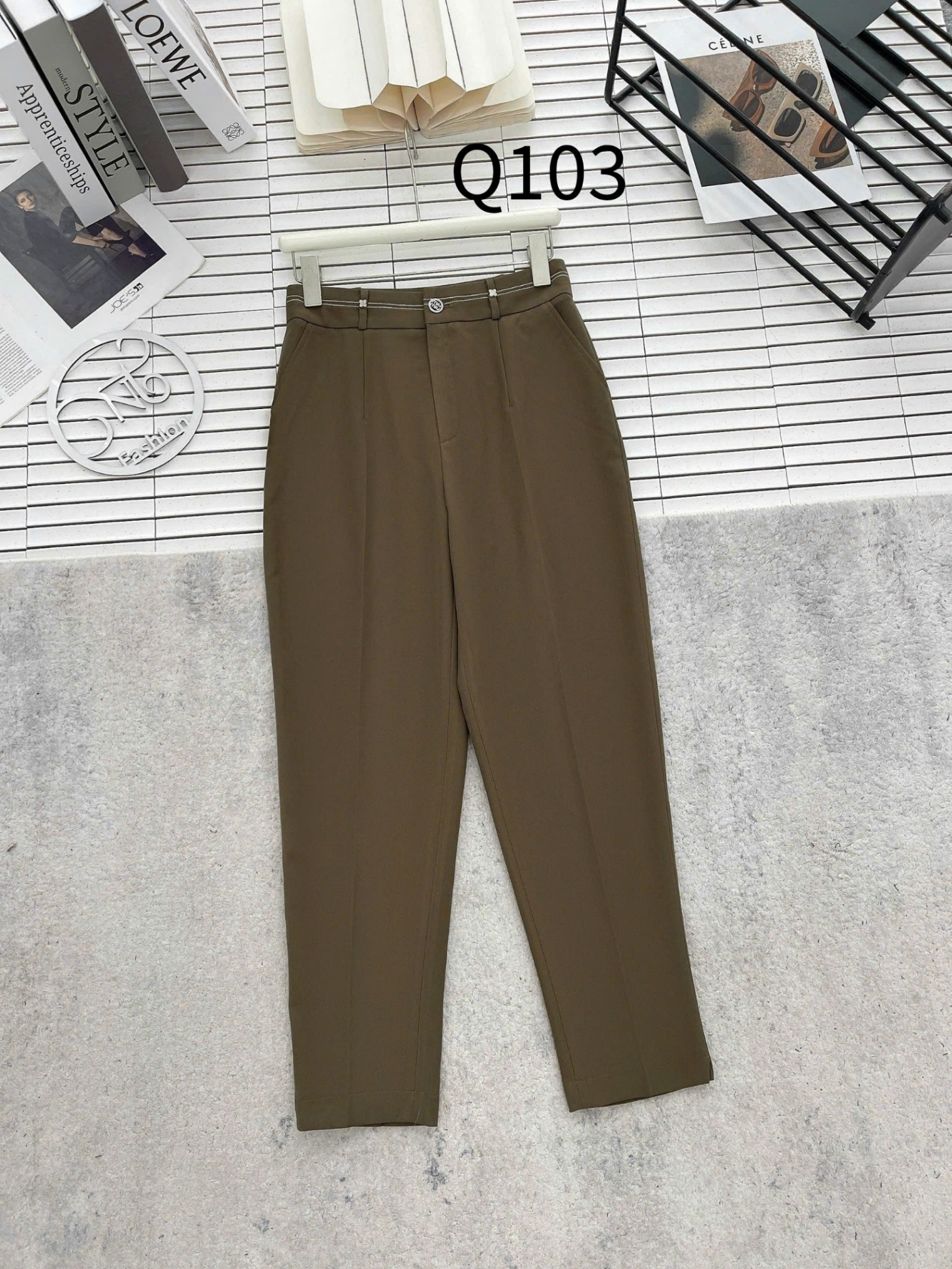 Q103 Quần baggy thêu chỉ tag hoa