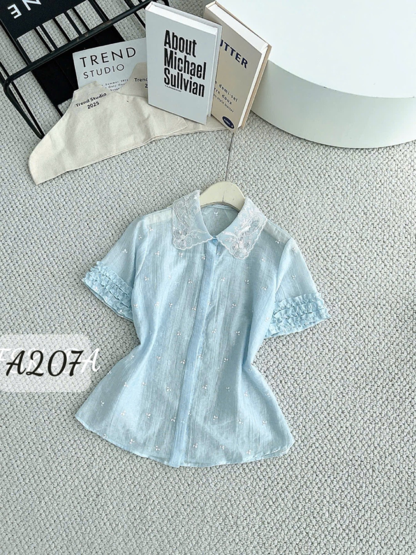A207 Áo sơ mi cổ ren tay bèo