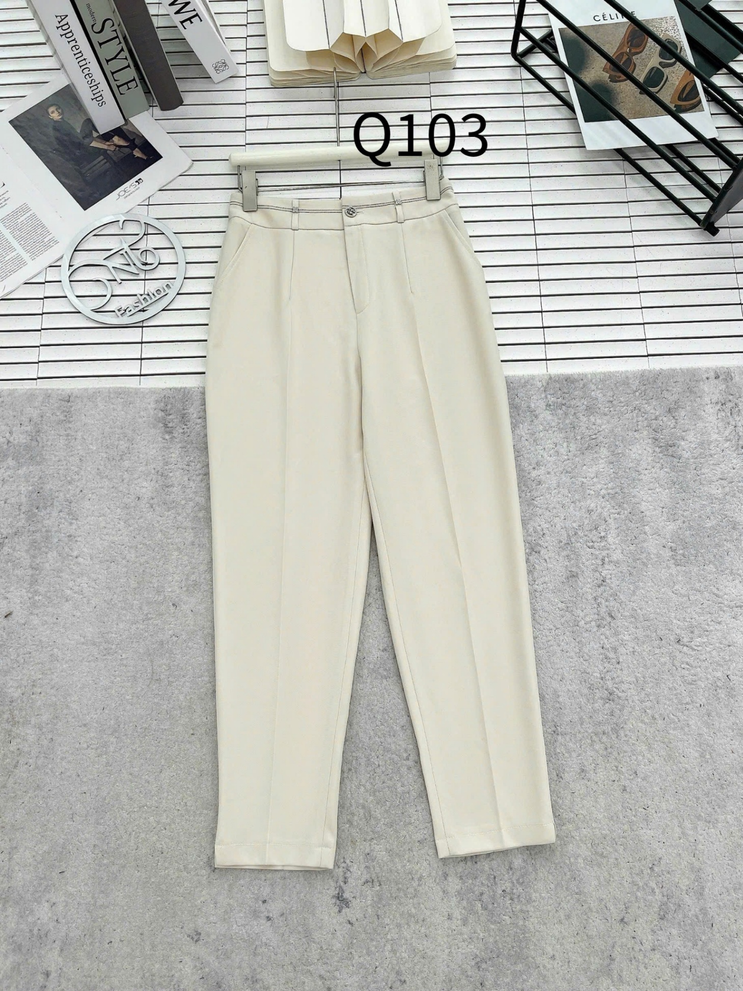 Q103 Quần baggy thêu chỉ tag hoa