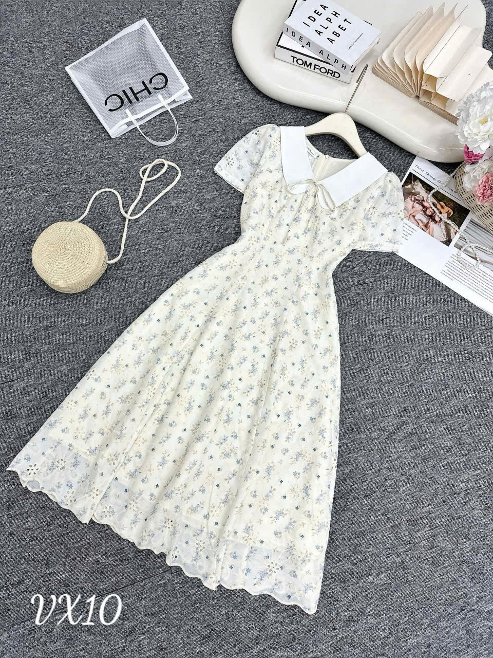 VX10 Váy dài cổ sen hoa nhí
