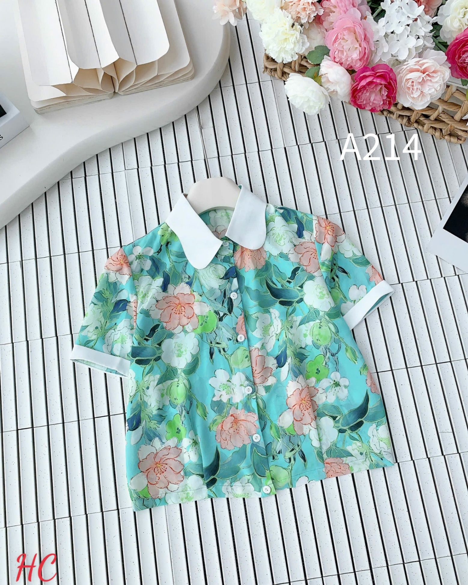 A214 Áo sơ mi hoa cổ lượn