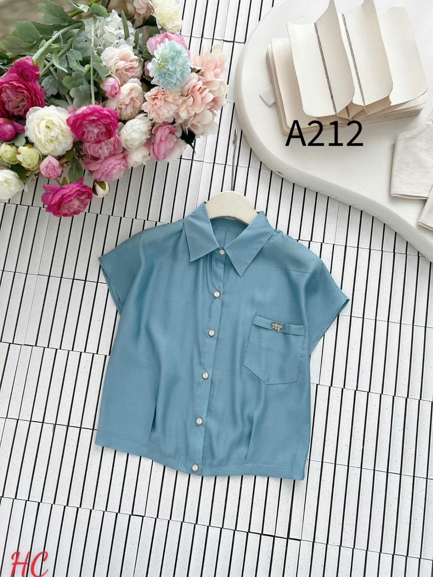 A212 Áo sơ mi túi ngực tag đá