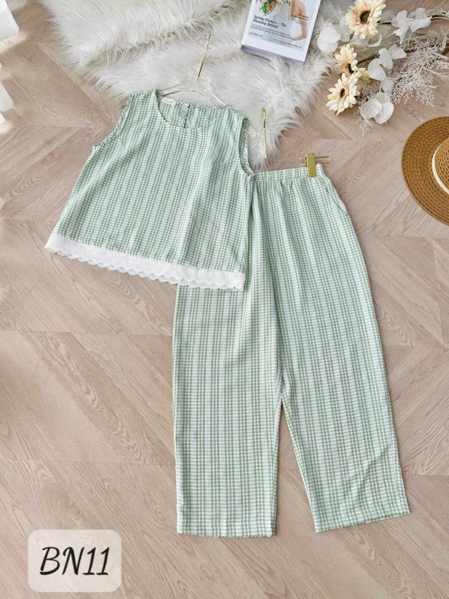 BN11 Bộ ngủ kẻ quần lửng