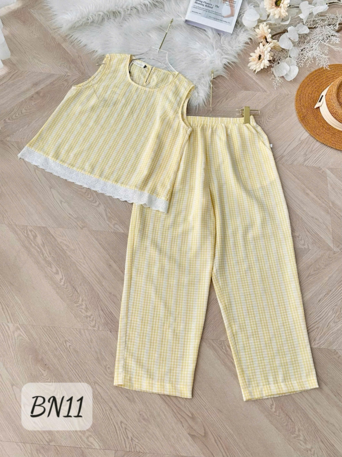 BN11 Bộ ngủ kẻ quần lửng