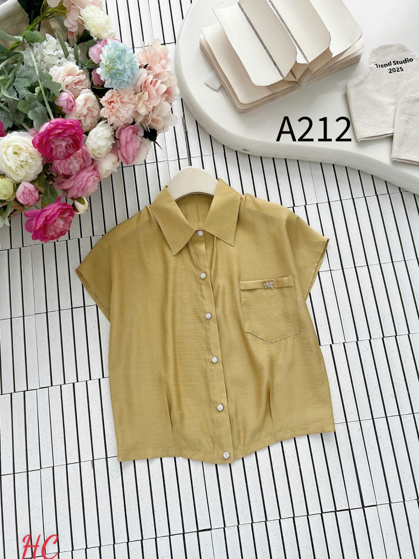 A212 Áo sơ mi túi ngực tag đá