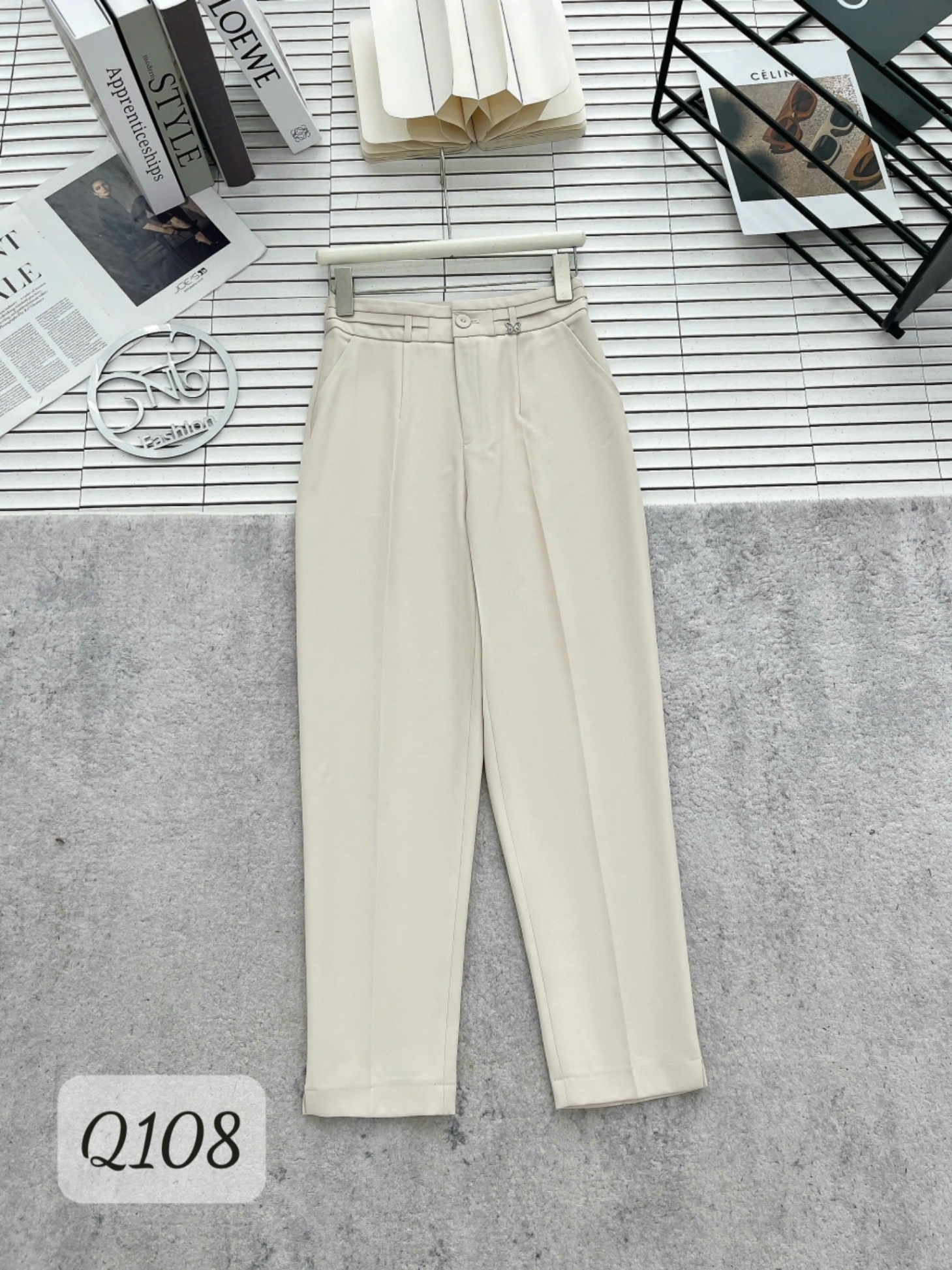 Q108 Quần baggy cạp đôi đính bướm