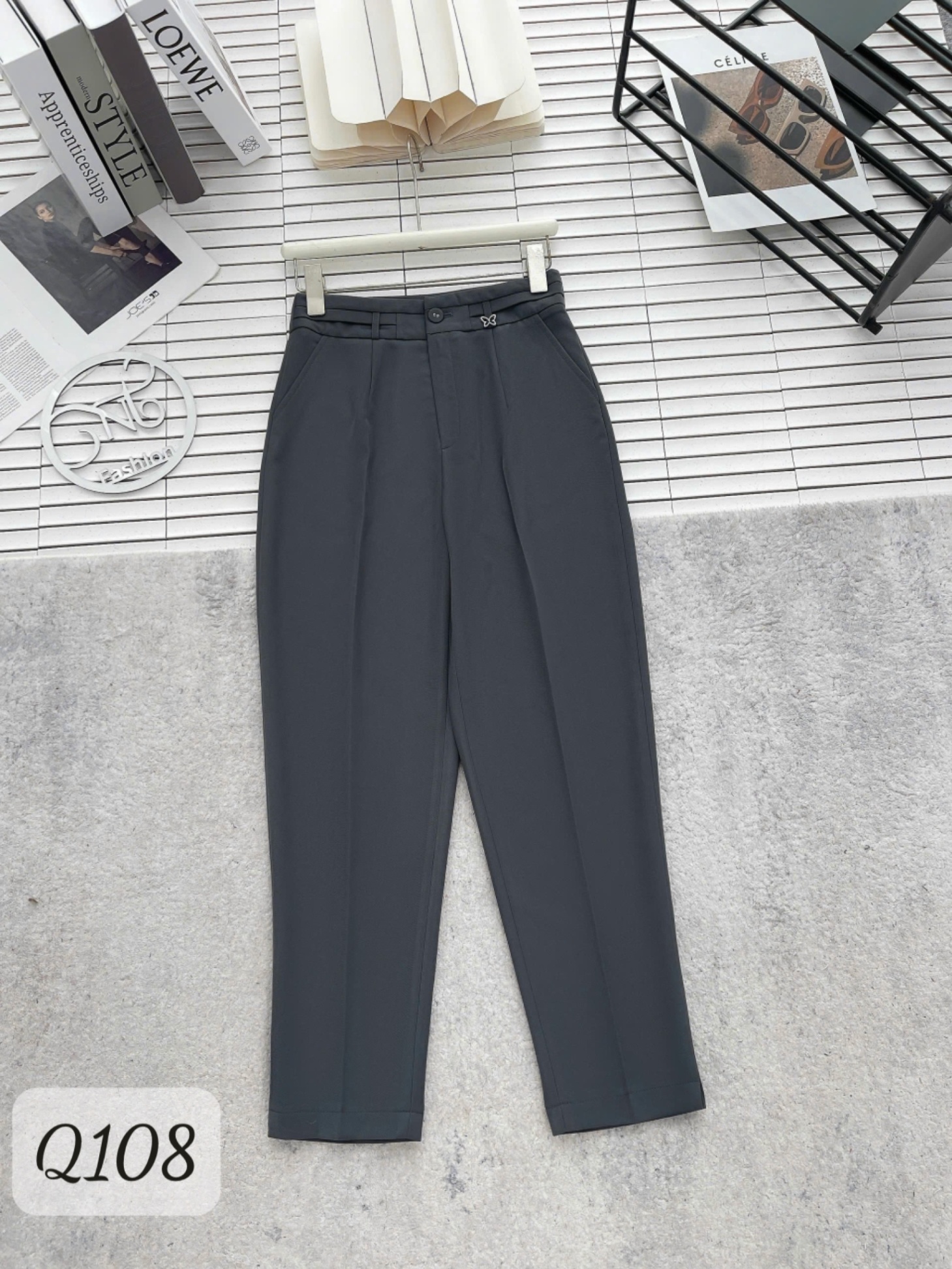 Q108 Quần baggy cạp đôi đính bướm