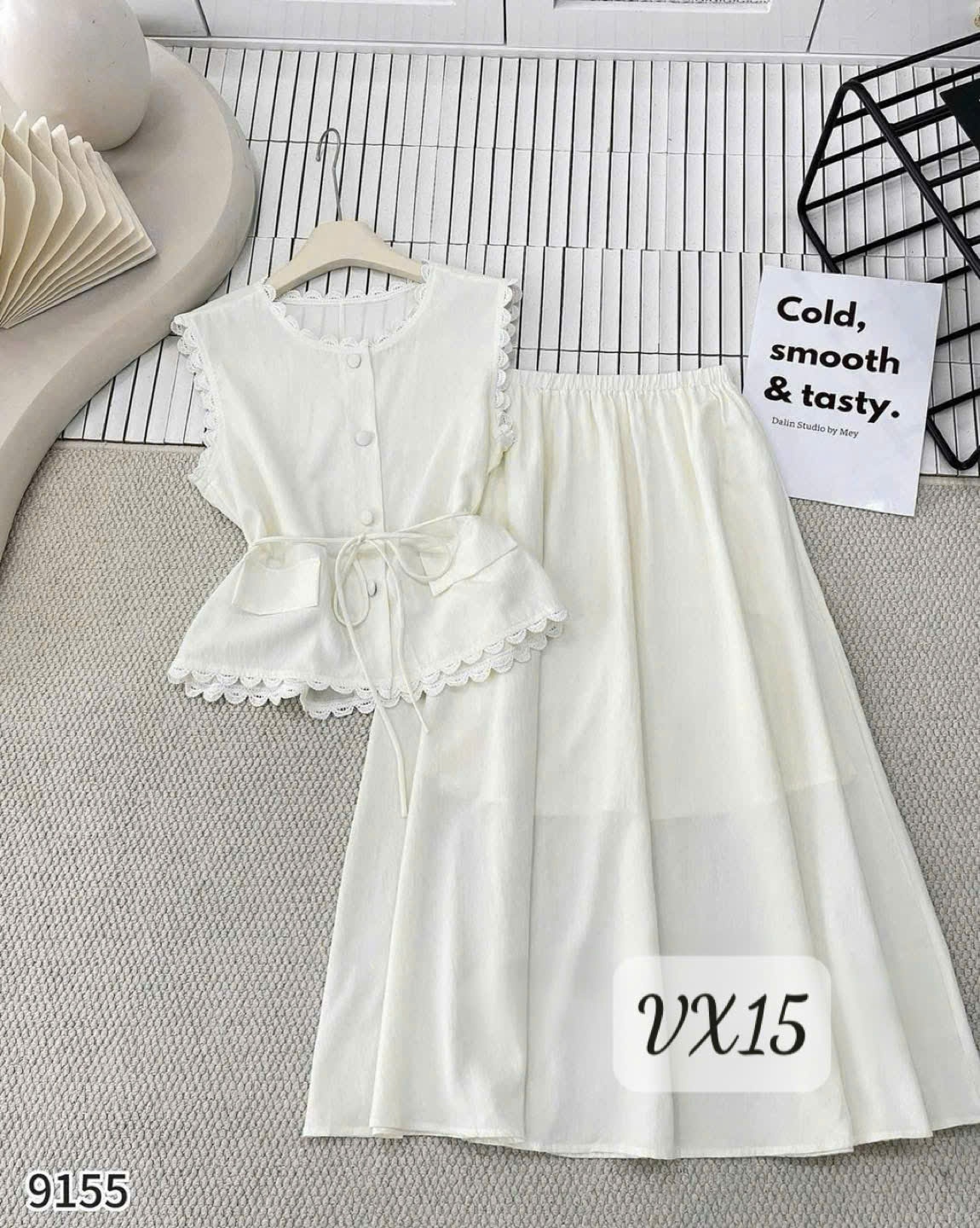 VX15 Set váy dài sát nách cúc bọc
