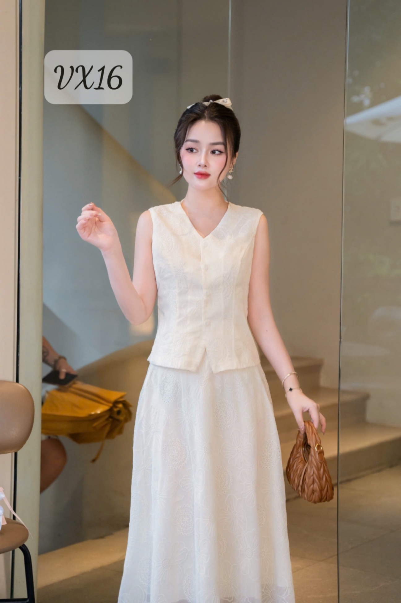 VX16 Set váy xòe thêu hoa