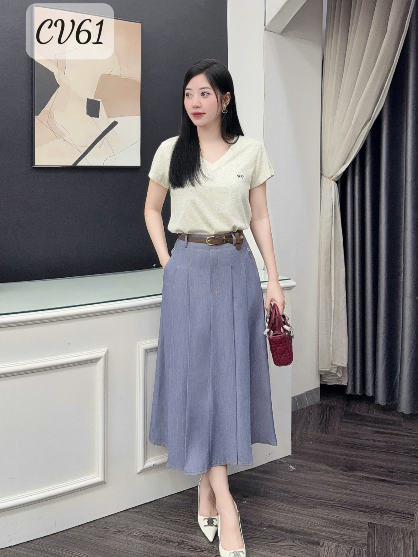 CV61 Chân váy bò xếp li
