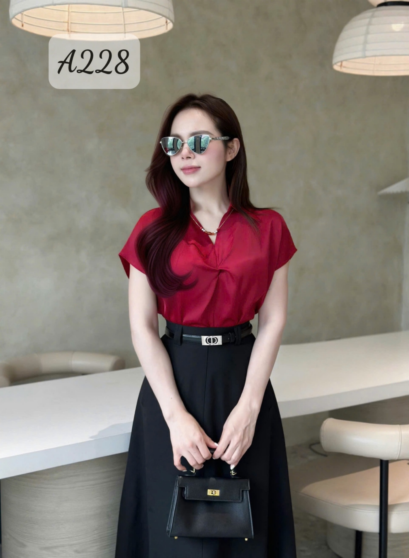 A228 Áo sơ mi lụa QCCC kèm dây đá