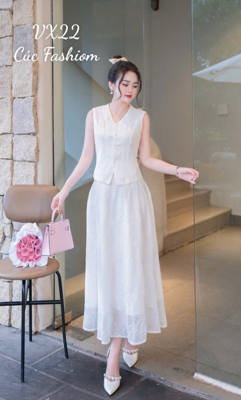 VX22  Set váy xòe thêu hoa