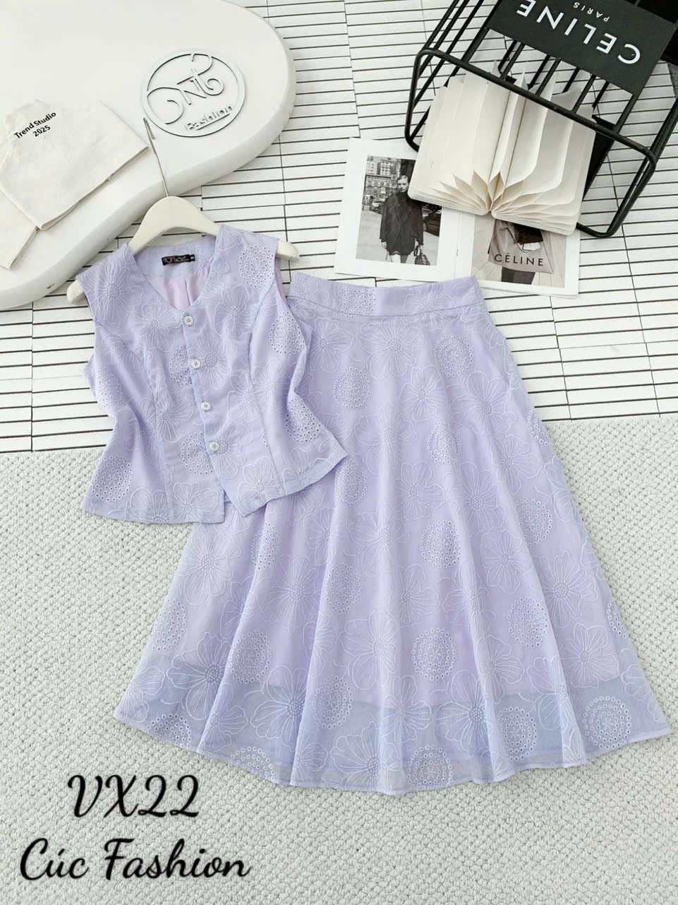 VX22  Set váy xòe thêu hoa