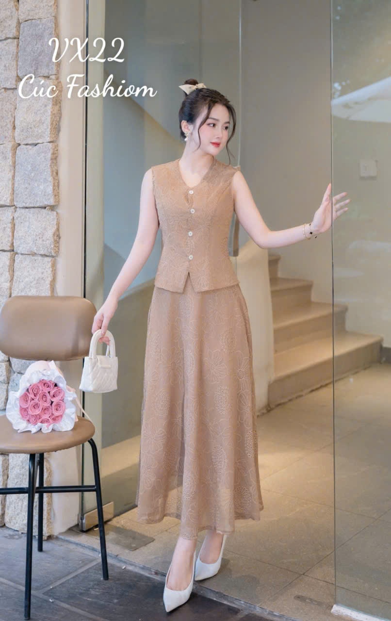 VX22  Set váy xòe thêu hoa