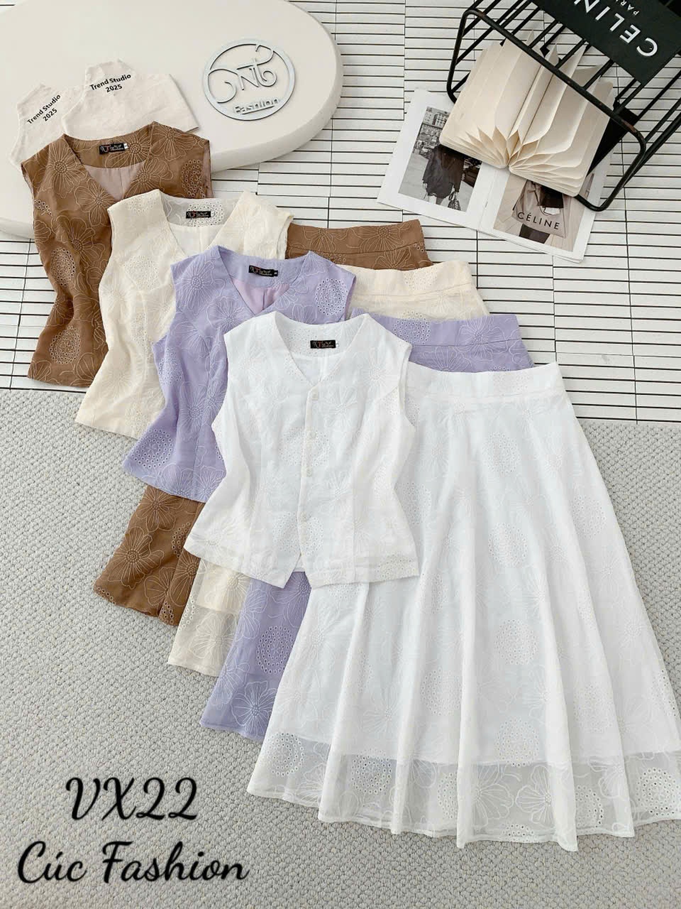 VX22  Set váy xòe thêu hoa