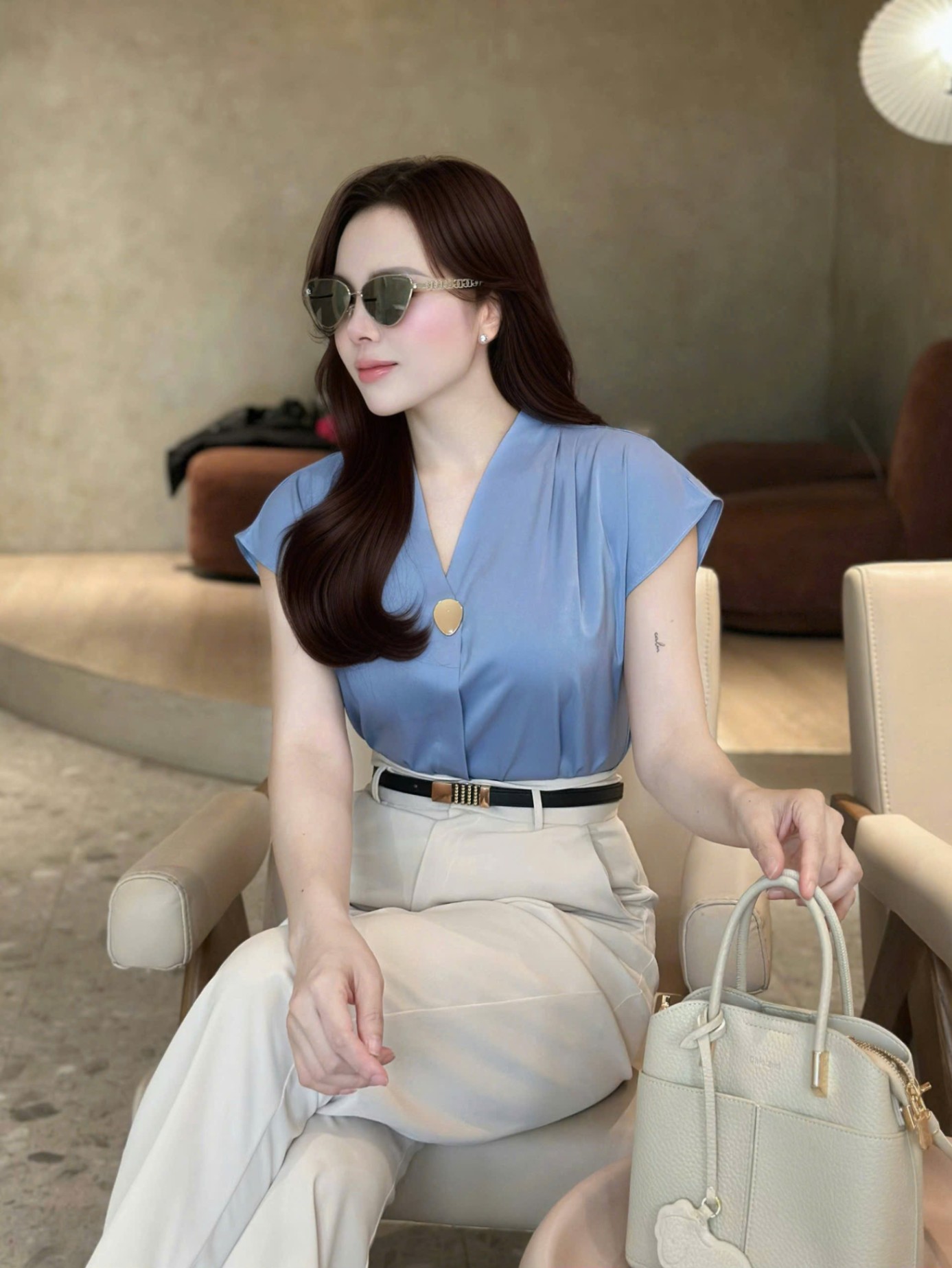 AM93 áo cộc khuy trứng