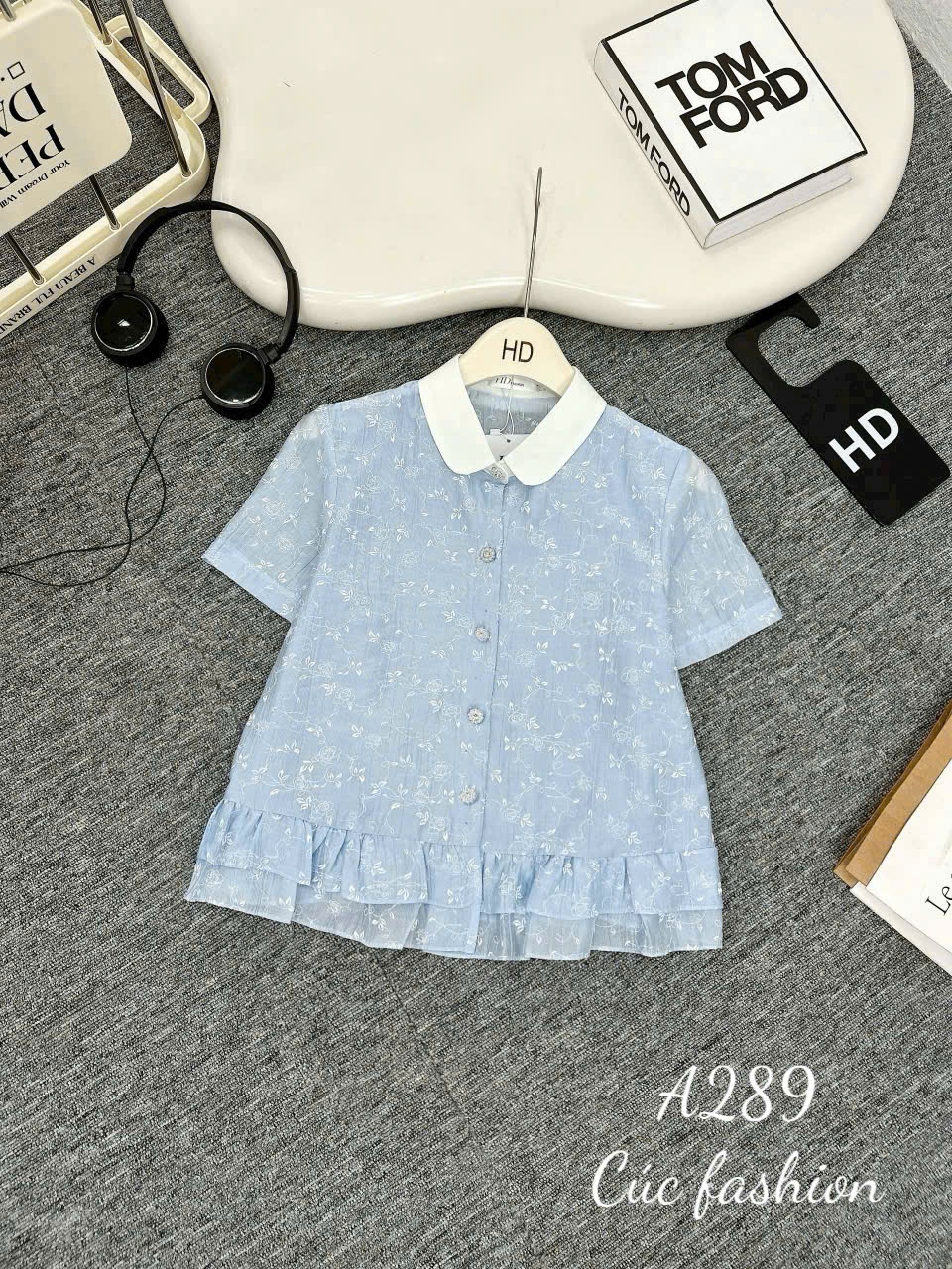 A289 Áo sơ mi chấm bi phối bèo