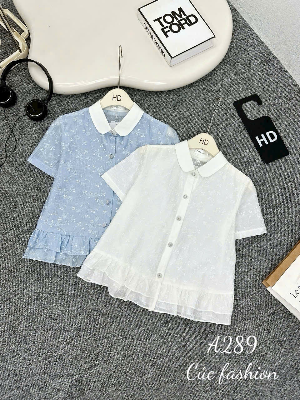 A289 Áo sơ mi chấm bi phối bèo