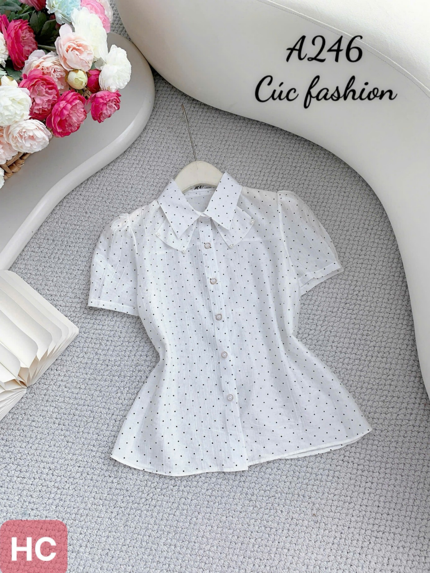 A246 Áo sơ mi nơ cổ họa tiết chấm bi