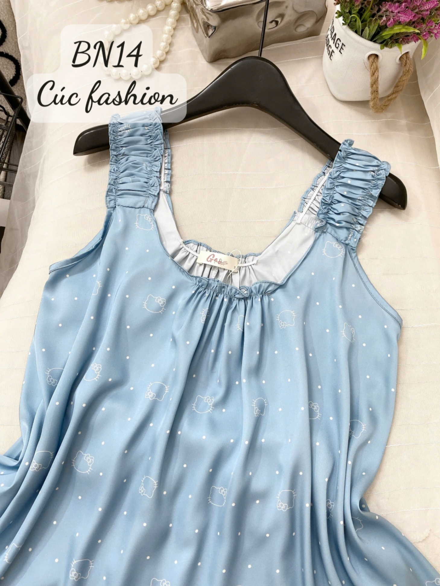BN14 Bộ ngủ hello kitty