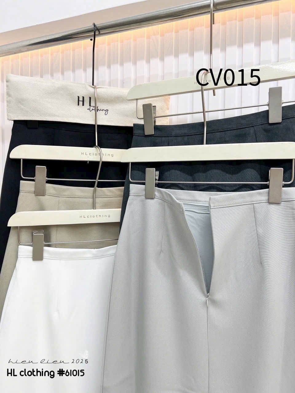 CV015 Chân váy dài 2 ly