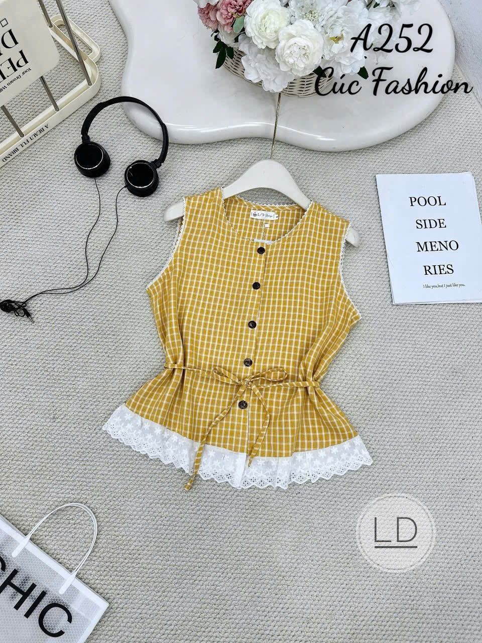 A252 Áo sát nách kẻ phối ren