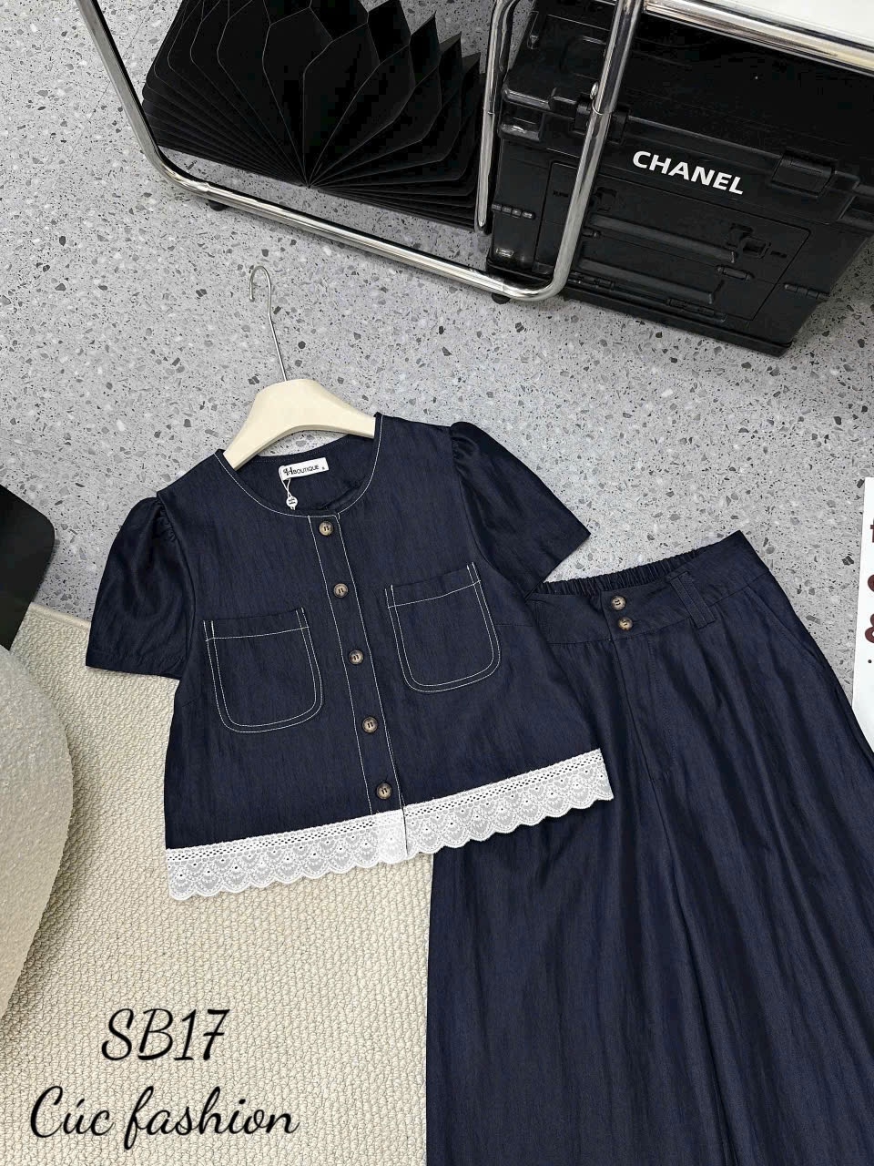 SB17 Set quần áo đáp ren