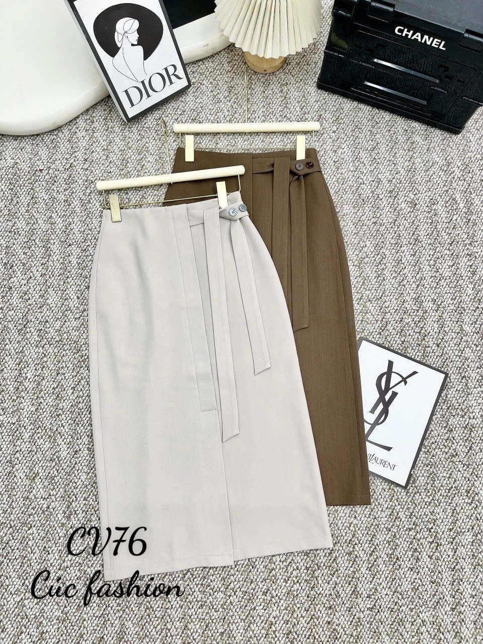 CV76 Chân váy A vạt dây 2 khuy