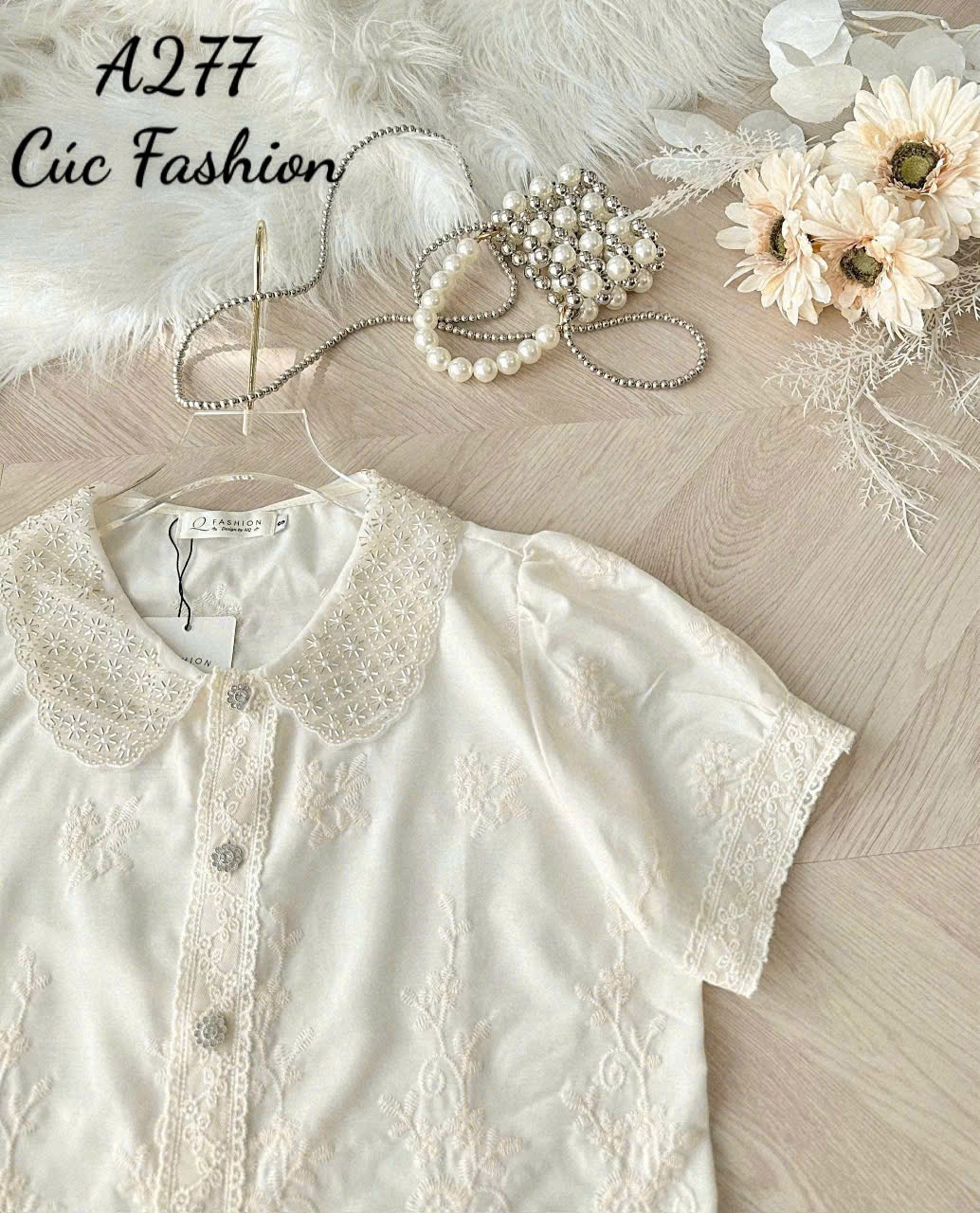 A277 Áo ren cúc ngọc cổ đính đá