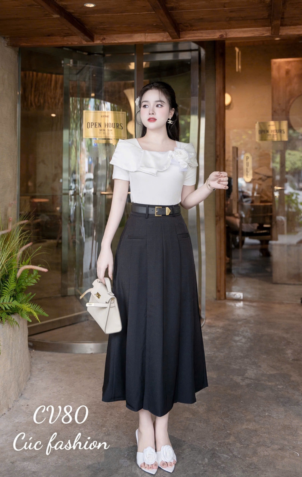 CV80 Chân váy xếp ly túi cơi