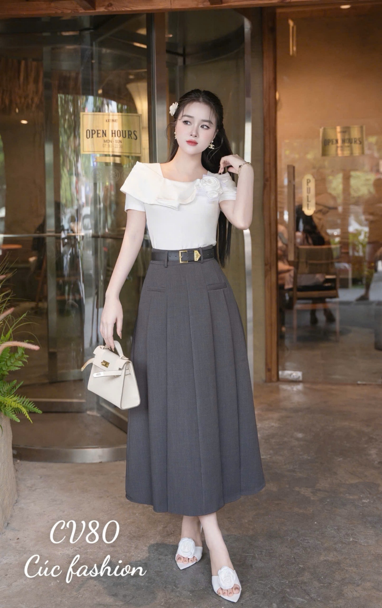 CV80 Chân váy xếp ly túi cơi