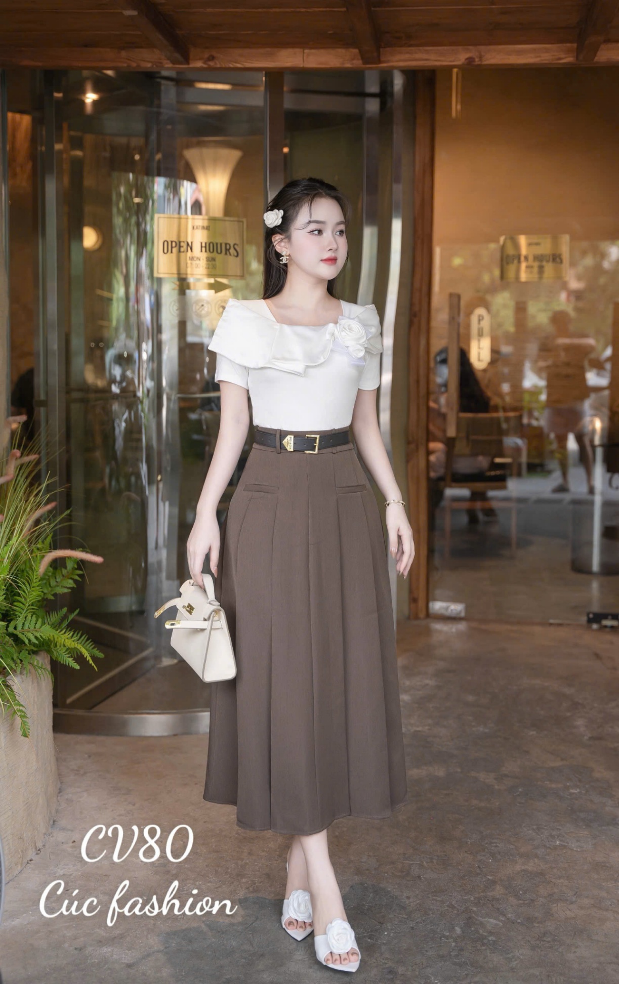 CV80 Chân váy xếp ly túi cơi