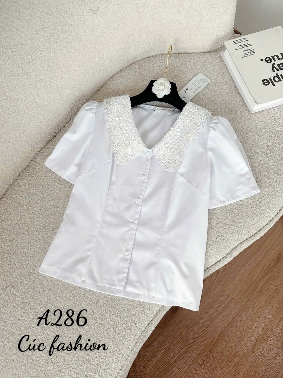 A286 Áo sơ mi cổ ren