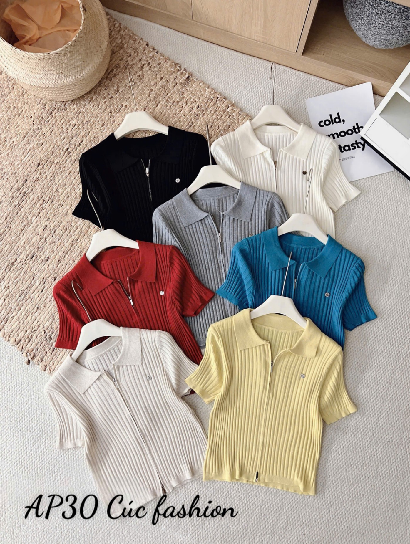 AP30 Áo len cộc khóa kéo