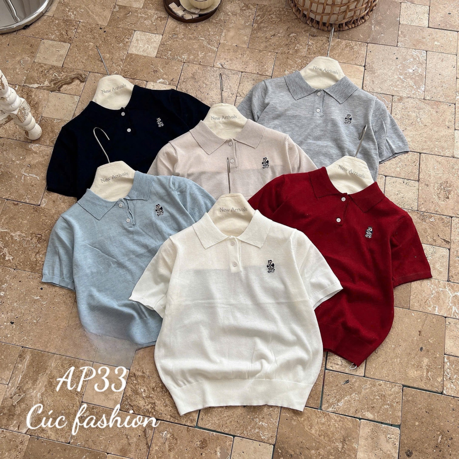 AP23 Áo polo mongtoghi thêu gấu