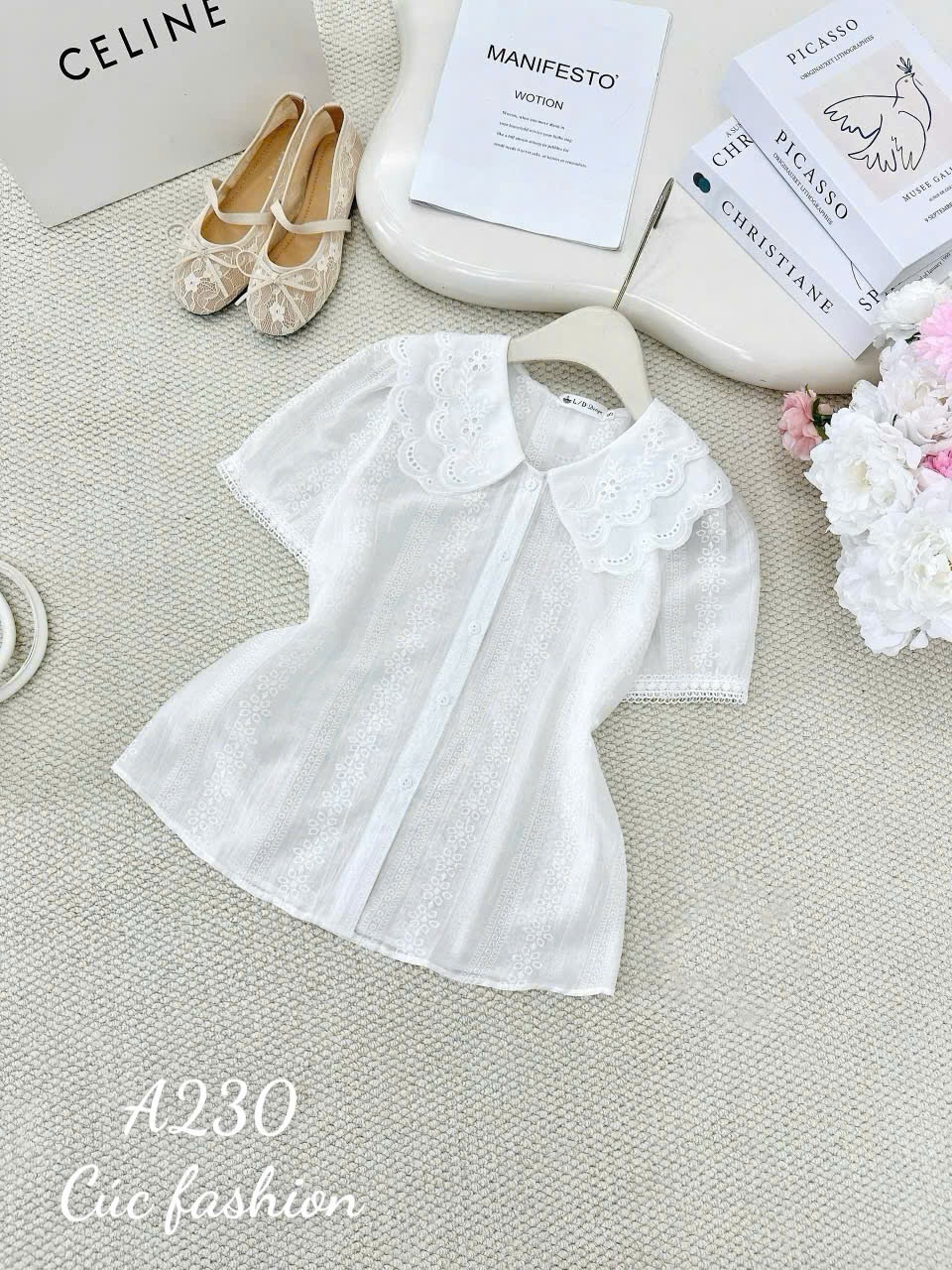 A300 Áo họa tiết cổ lượn