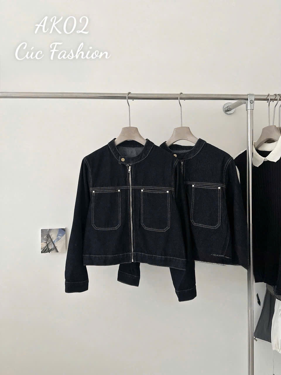 AK02 Áo khoác jeans cổ tròn