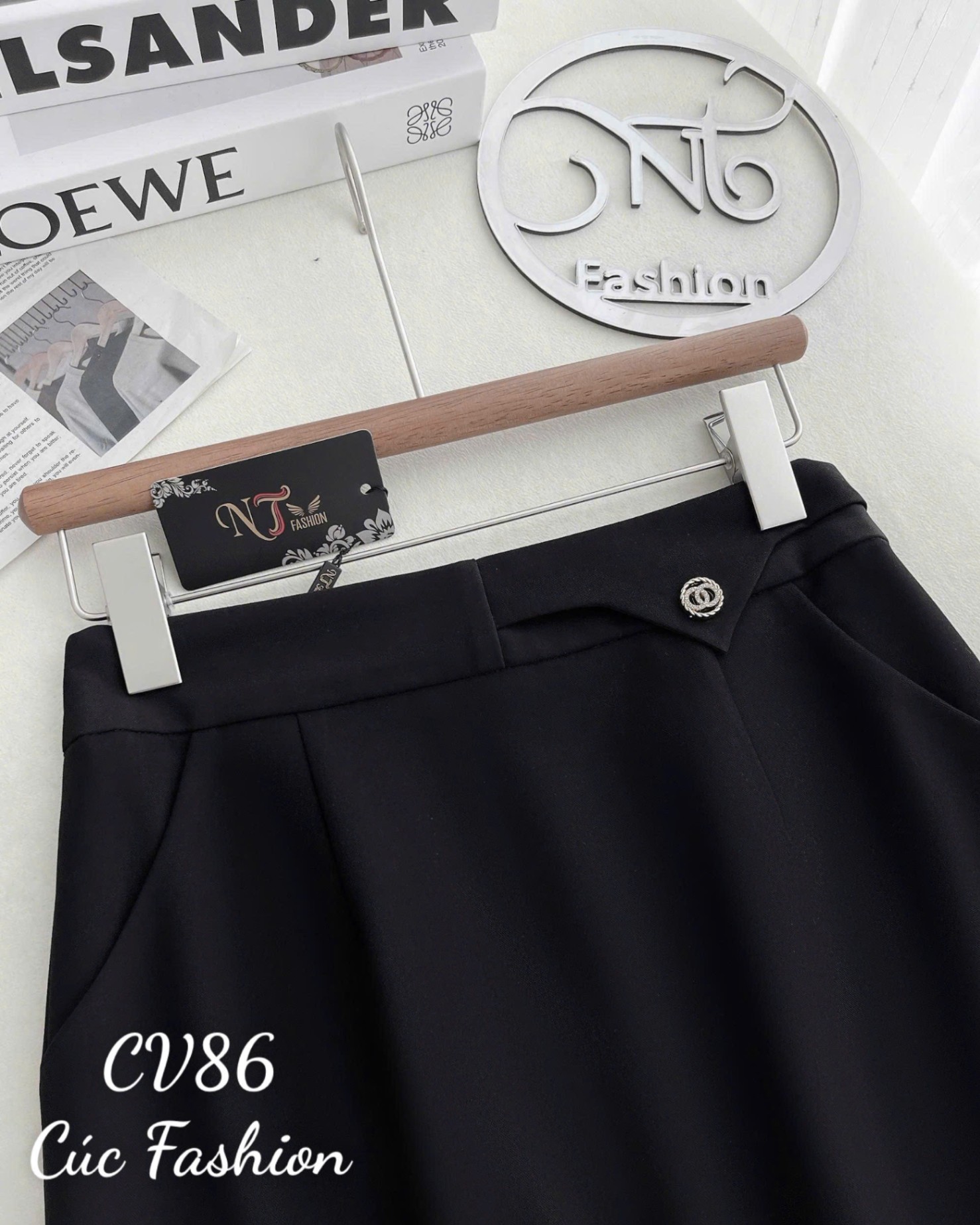 Cv86 Chân váy cạp tam giác 71cm